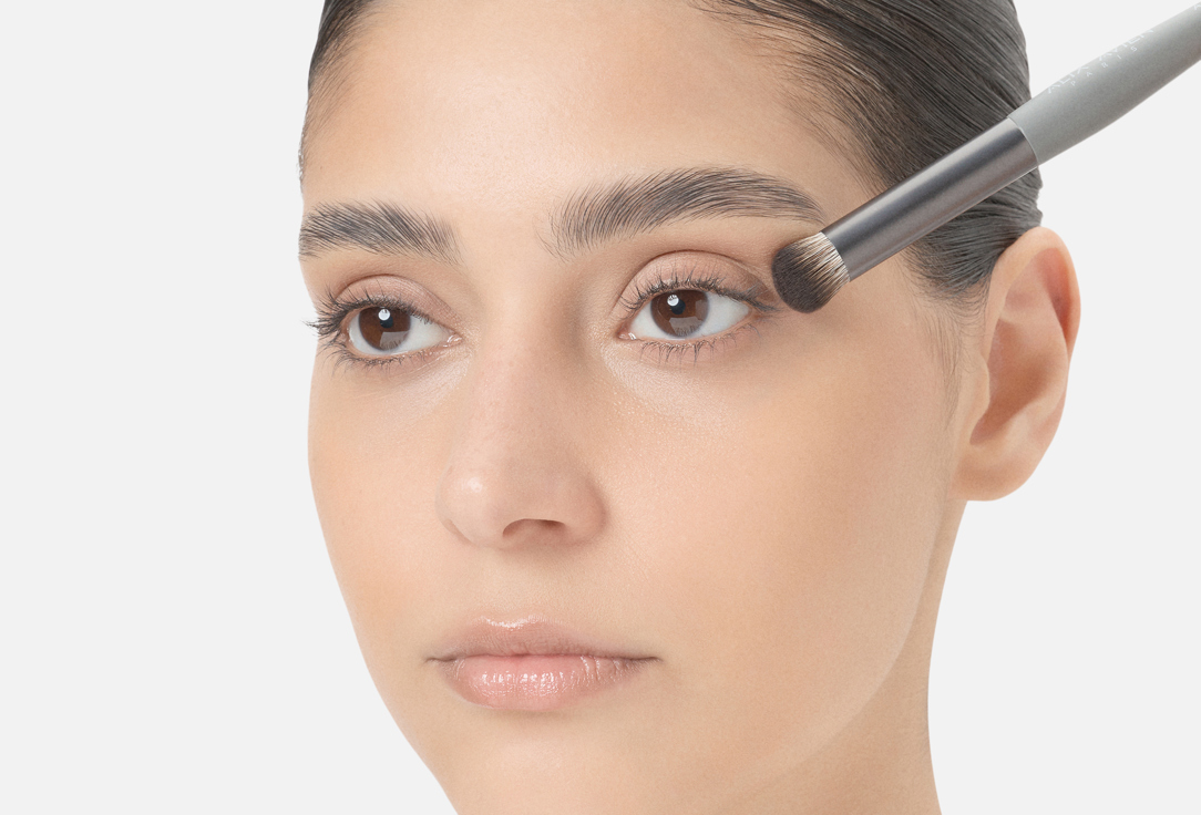 ALIX AVIEN Makeup Brush Round Brush