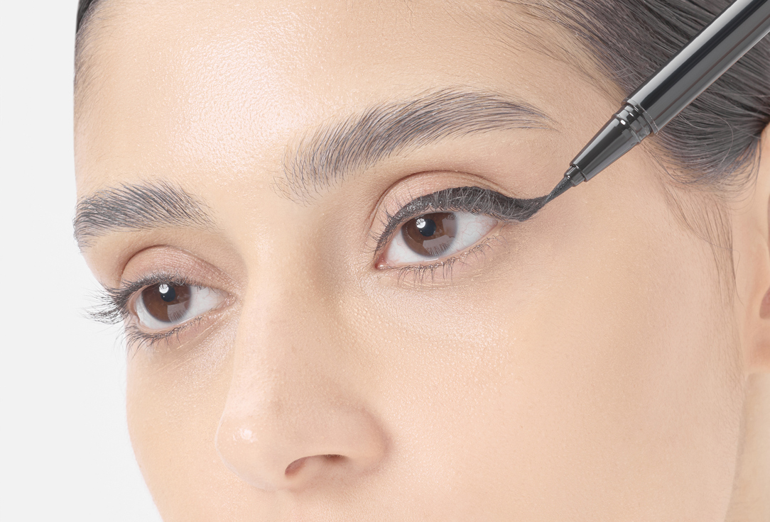 KLA Beauty Waterproof liquid eyeliner Long-Wear Liquid Eyeliner 1 g KLA Beauty Waterproof liquid eyeliner Long-Wear Liquid Eyeliner