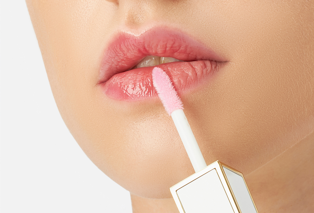 Tom Ford Hydrating Lip Oil with Glossy Radiant Finish Soleil Hydrating