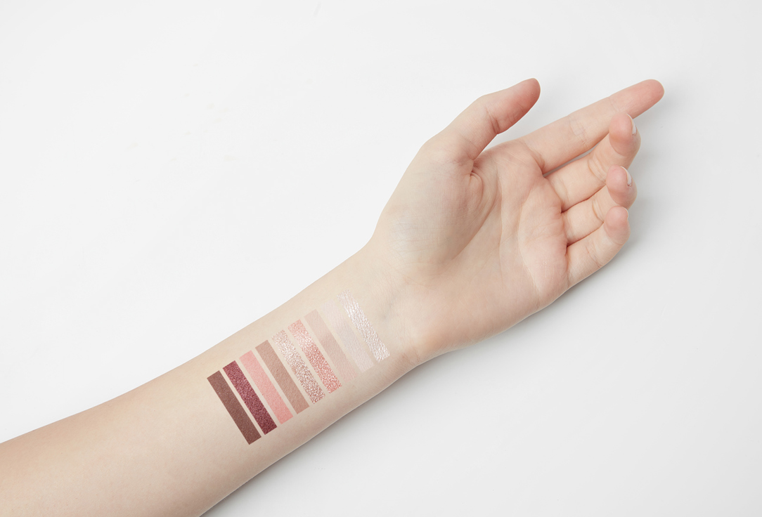 essence Eyeshadow palette the ROSE edition