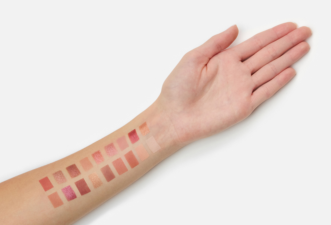 MakeUp Revolution Eyeshadow Palette Forever Flawless