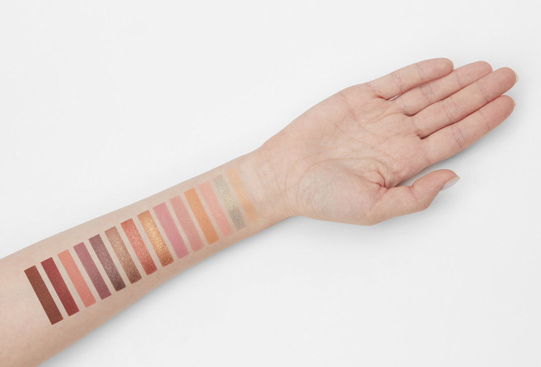 MILANI 15-color Eyeshadow Palette Gilded