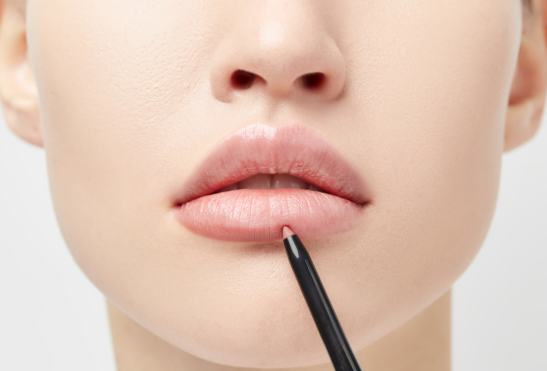 Catrice Lip Pencil Plumping Lip Liner 040, Starring role 0.35 g Catrice Lip Pencil Plumping Lip Liner