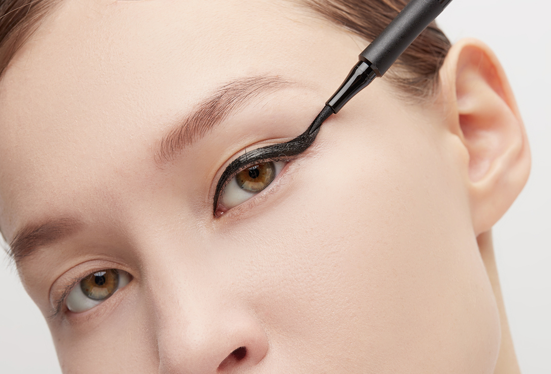 IsaDora Matte Liquid eyeliner The flex tip