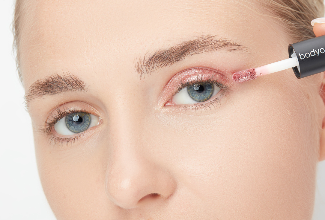 BODYOGRAPHY Liquid Eyeshadow Crystal Glide Liquid Rose quartz 1.9 ml BODYOGRAPHY Liquid Eyeshadow Crystal Glide Liquid