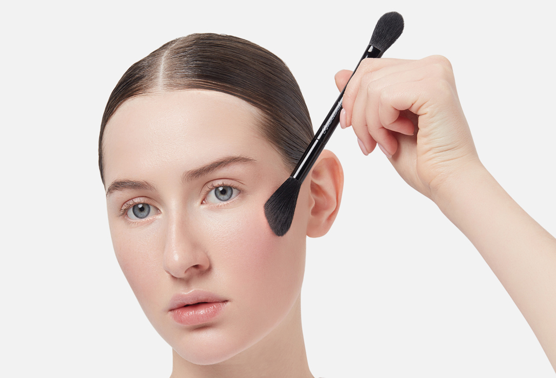 Romanovamakeup Face Makeup Brush S4 BLUSH & HIGHLIGHTER Brush