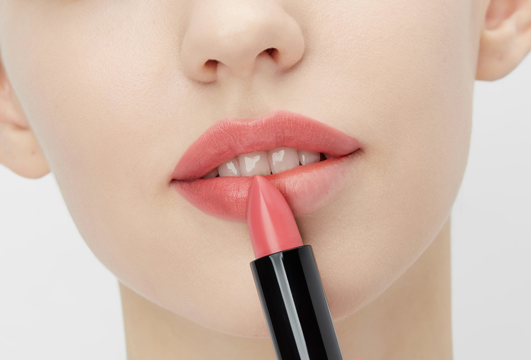 3INA Semi-matte, buttery Lipstick The Lipstick