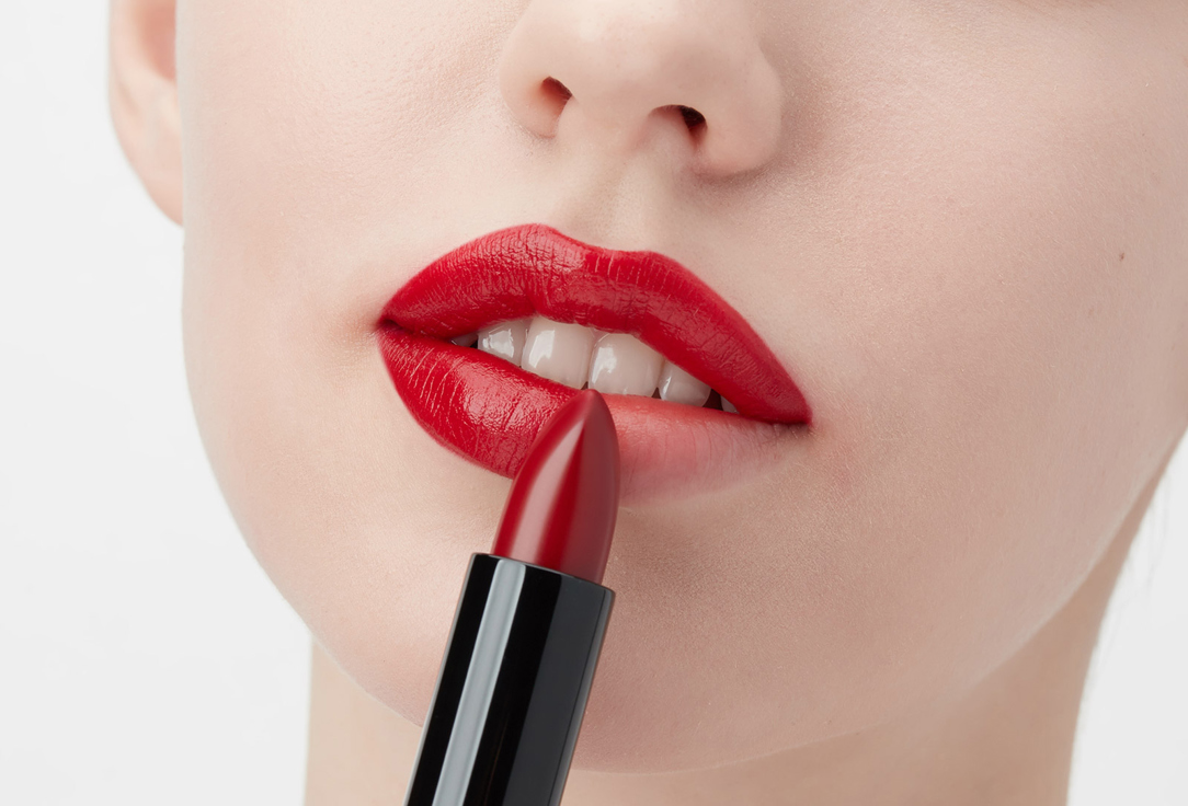 3INA Semi-matte, buttery Lipstick The Lipstick