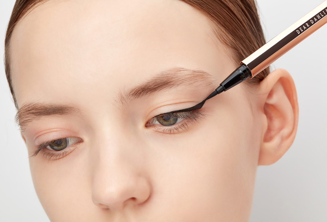 DEAR DAHLIA Matte Liquid Eyeliner PARADISE DREAM PRECISION PRO LIQUID EYELINER
