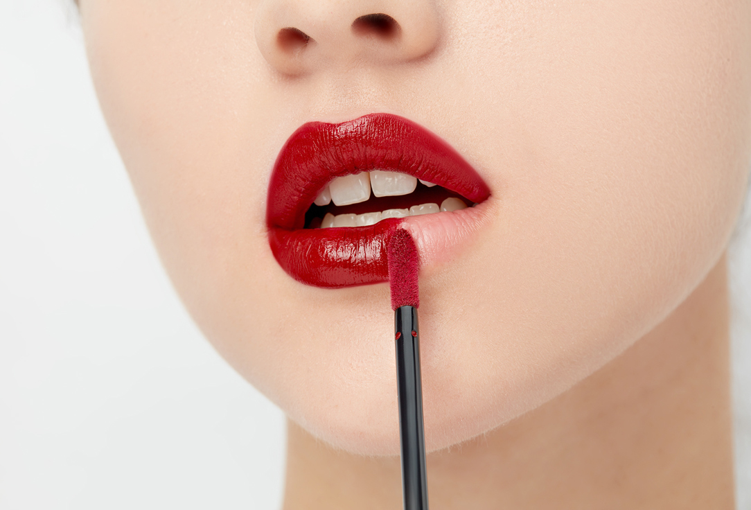 Armani Long-Lasting Velvet Liquid Lipstick Lip Maestro