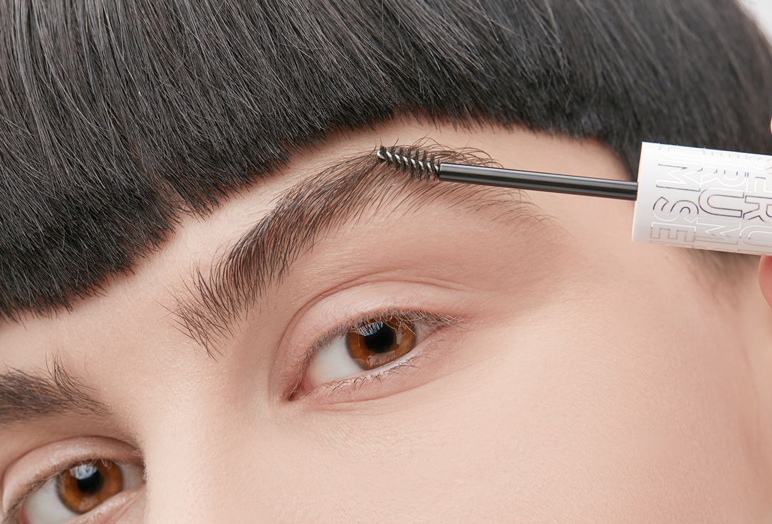 L'Oreal Paris Fixing Brow Gel Plump & set brow artist