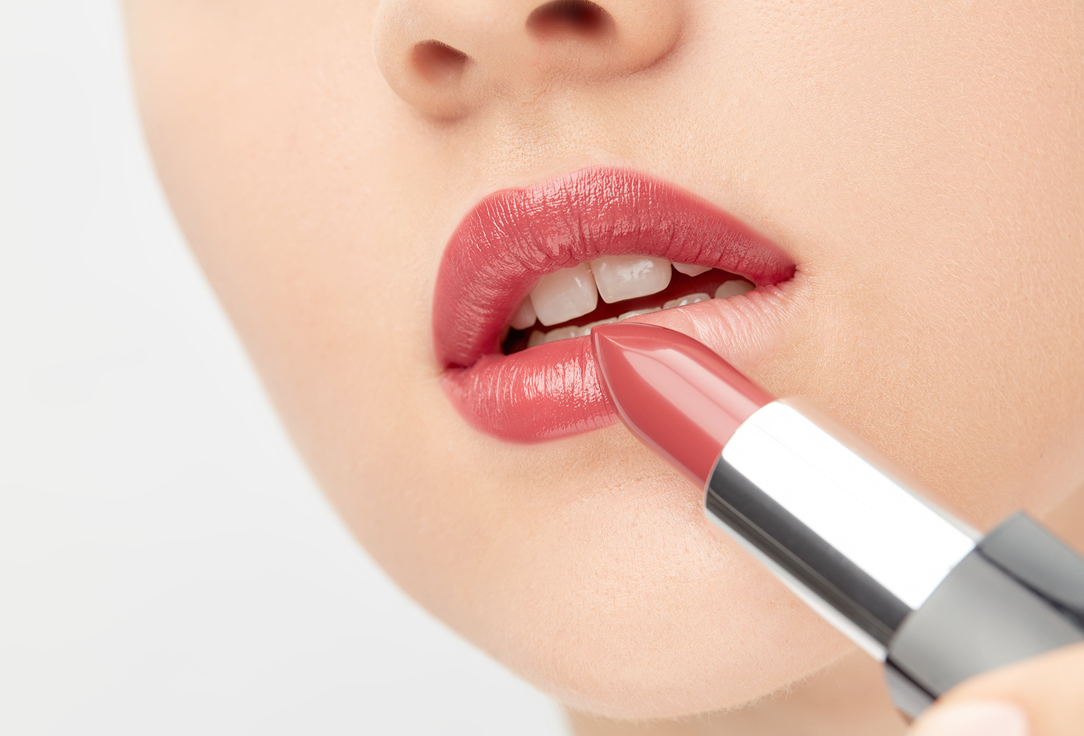 IsaDora Creamy moisturizing lipstick Perfect Moisture 60, Cranberry 4 g IsaDora Creamy moisturizing lipstick Perfect Moisture