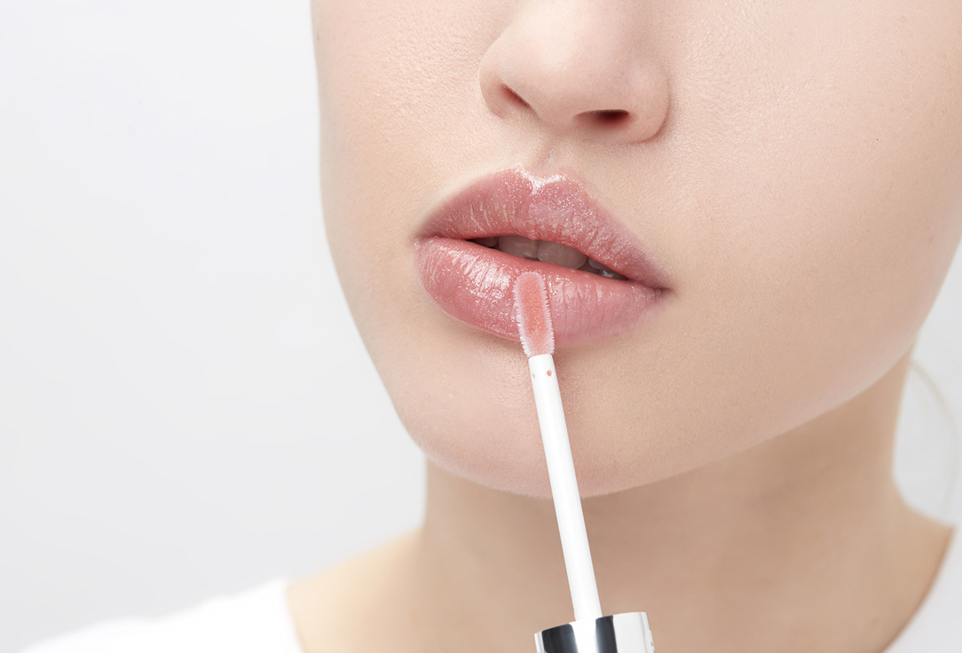 Pupa Ultra-Shiny Lip Gloss MISS PUPA GLOSS 104, Enchanted moment 5 ml Pupa Ultra-Shiny Lip Gloss MISS PUPA GLOSS