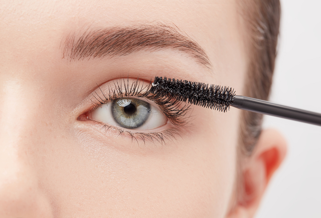 essence False lash effect waterproof mascara Lash PRINCESS