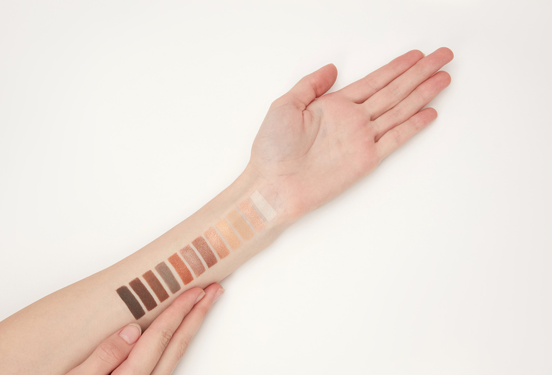 Rimmel Matte Eyeshadow Palette Magnifeyes