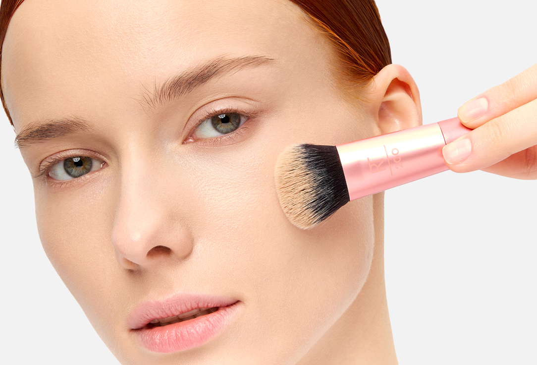 Real Techniques Face Makeup Brush Mini expert 1 pcs Real Techniques Face Makeup Brush Mini expert