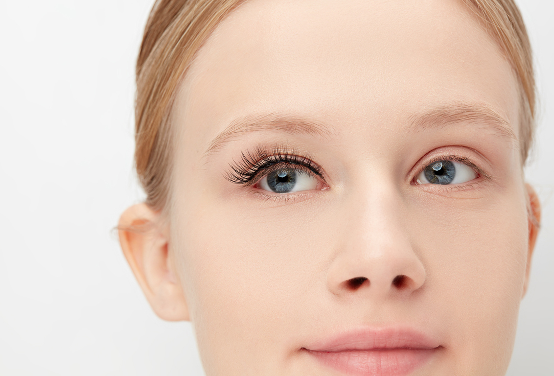 Eylure Eyeliner & False Lashes Kit Wispy