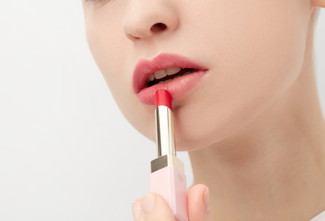 Clé de Peau Beauté Hydrating tinted lip balm Lip Glorifier