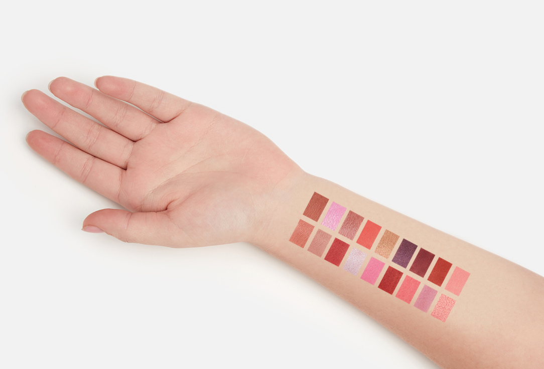 MakeUp Revolution Eyeshadow Palette Forever Flawless