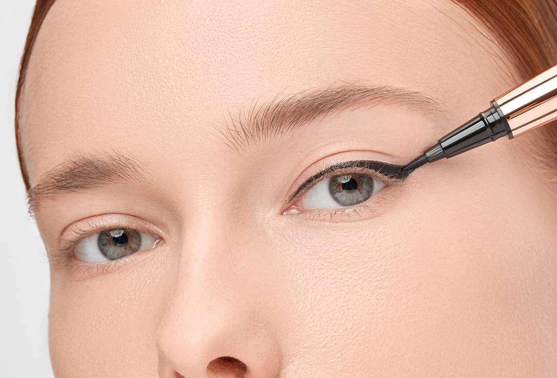 MakeUp Revolution Liquid Eyeliner Renaissance
